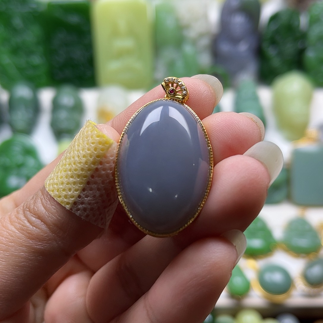 和田玉吊坠银S925镶嵌