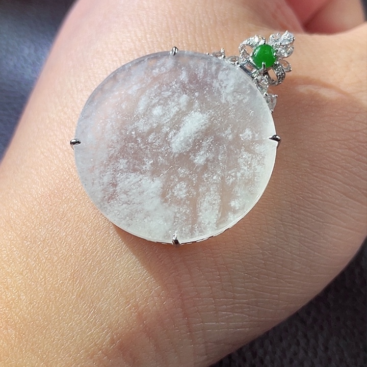 定制翡翠18K金镶嵌翡翠