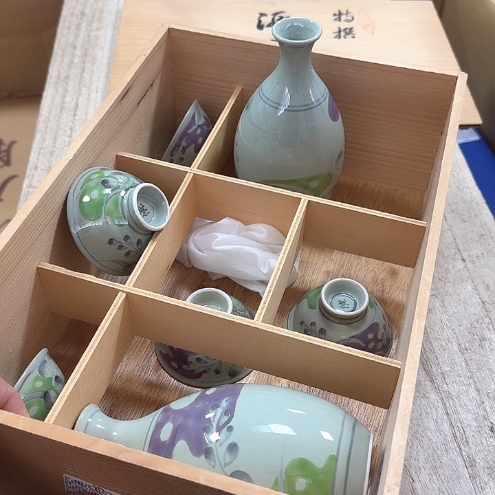 瓷片噗哈哈哈哈哈哈哈哈哈