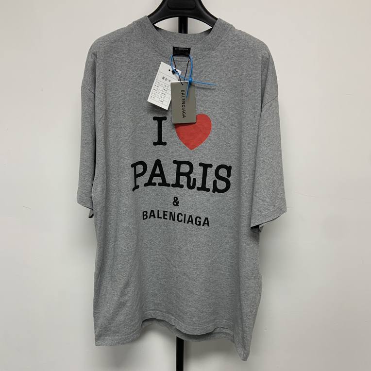 未使用 Balenciaga/巴黎世家 字母爱心图案圆领短袖 01520