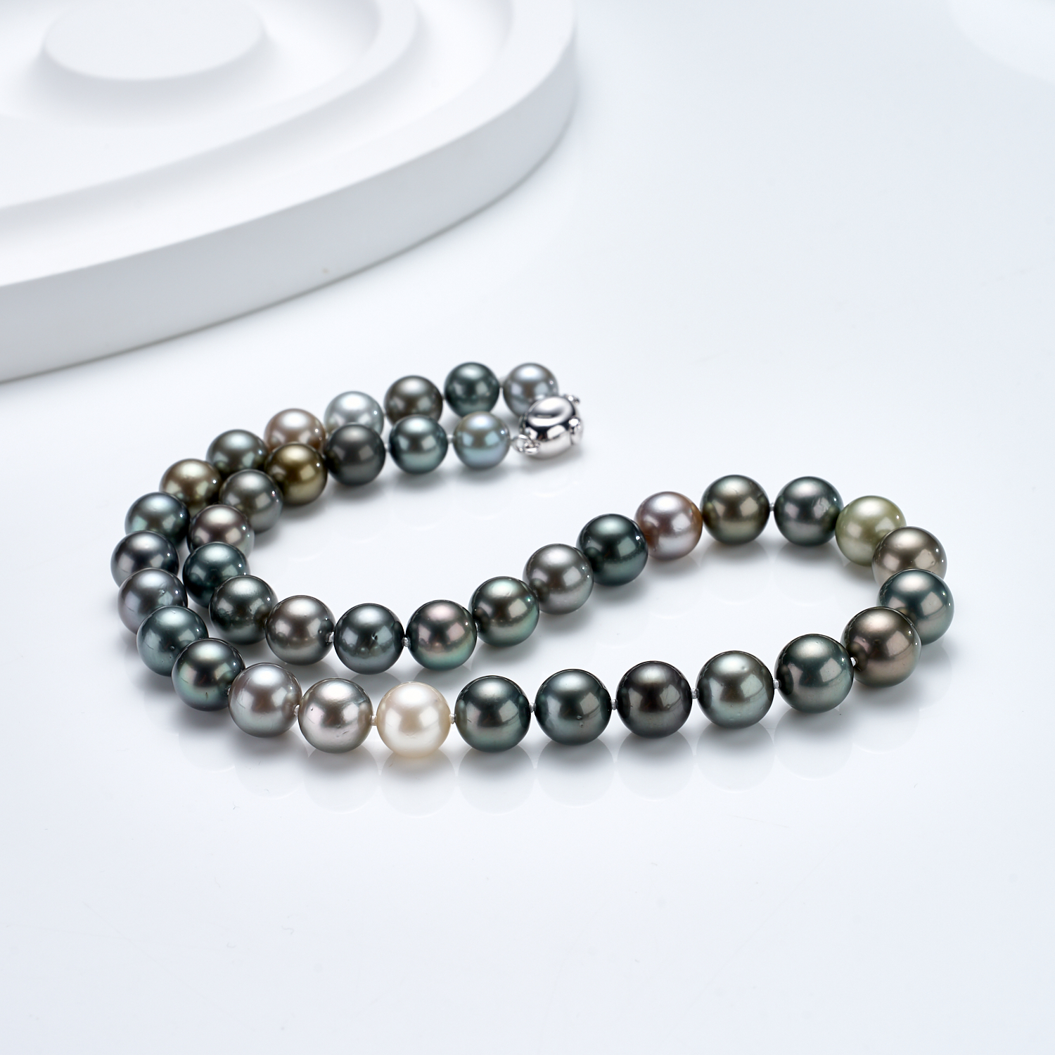 【莫兰迪】海水大溪地珍珠项链9-10mm（吉尔德大证）（多样性发货发一）