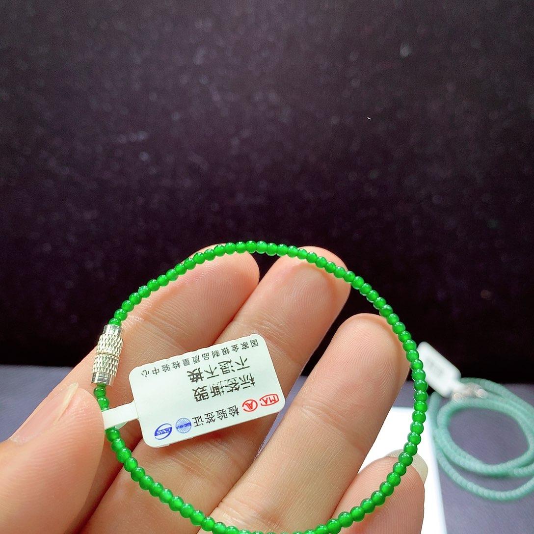 翡翠手链未镶嵌手链