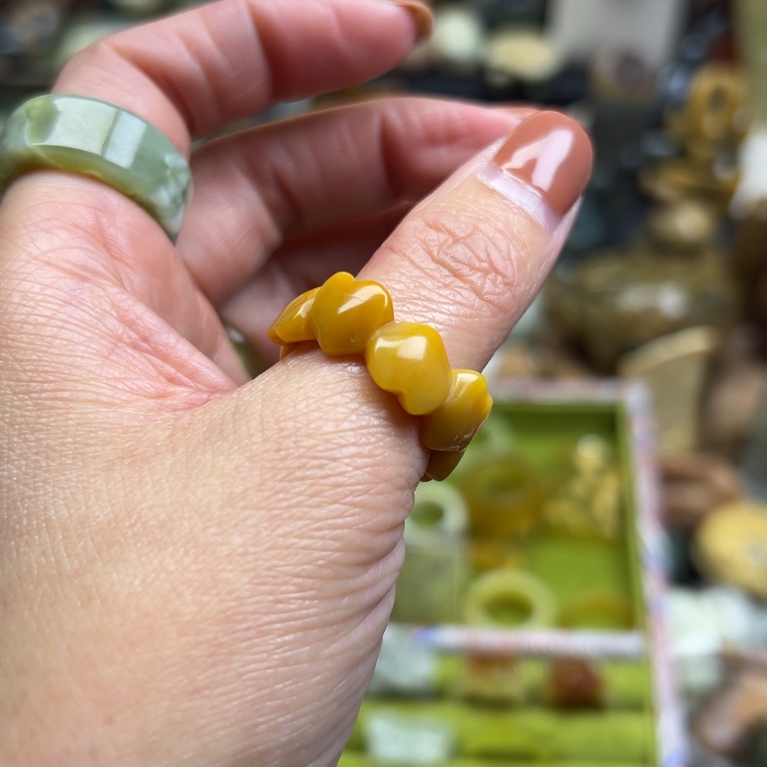 岫玉未镶嵌颈饰辽阳料心心戒指18.3