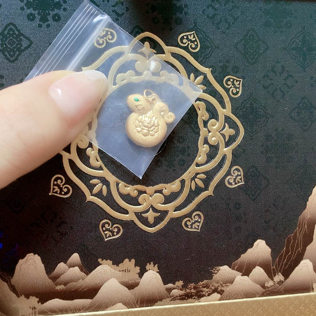 纯金花蛇迎财2.5克金