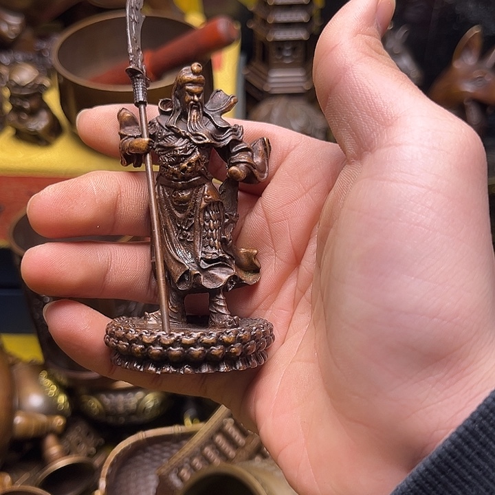 精美铜器点击下单