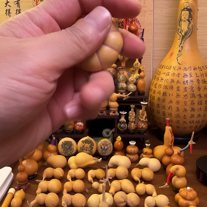小***敏灵韵葫芦精品手把件