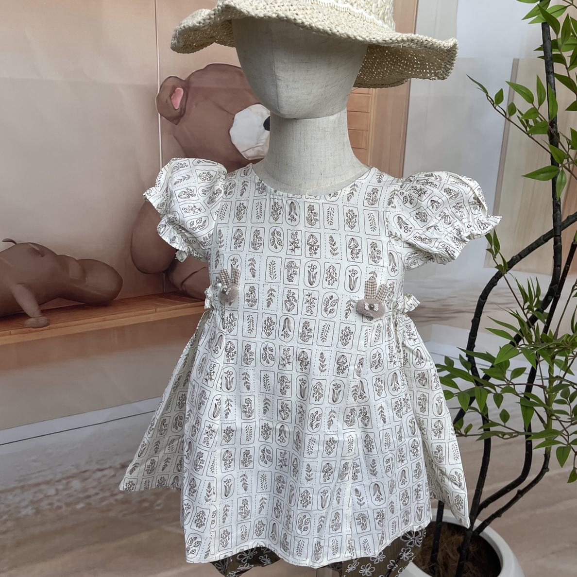 夏季碎花娃娃衫纯色印花套装休闲风女休闲森系咖色