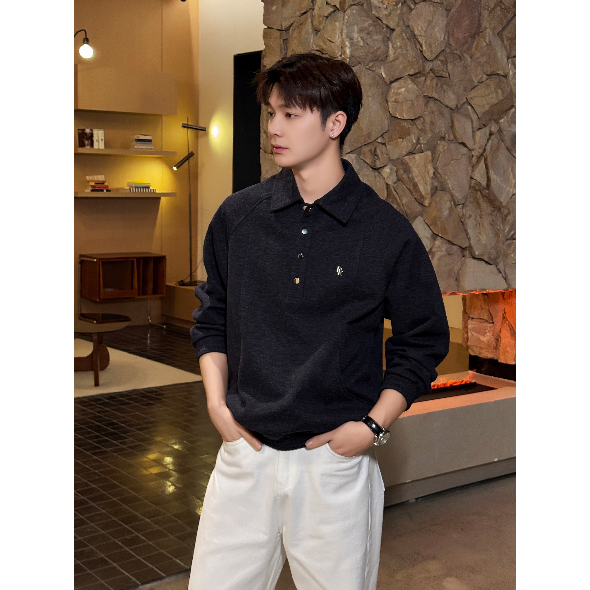 「绒暖柔糯」轻奢休闲感男秋冬新款套头翻领金属字母标落肩款POLO衫