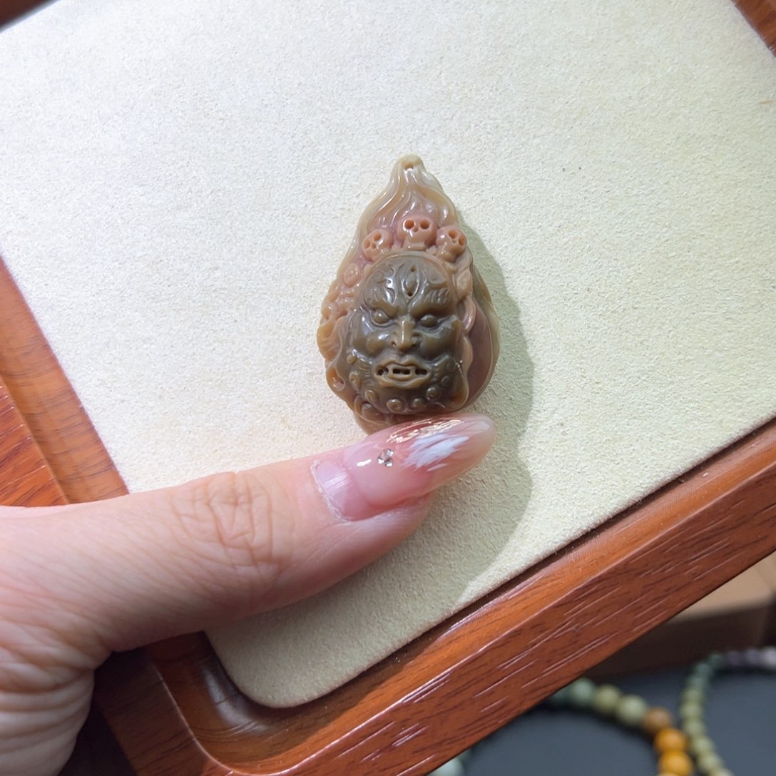 石英质玉手链未镶嵌