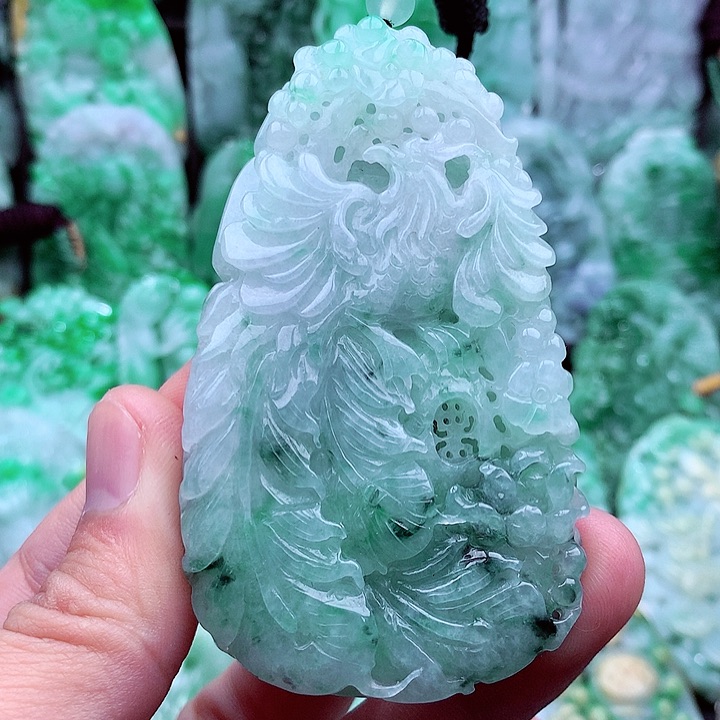 翡翠吊坠(不含链)未镶嵌