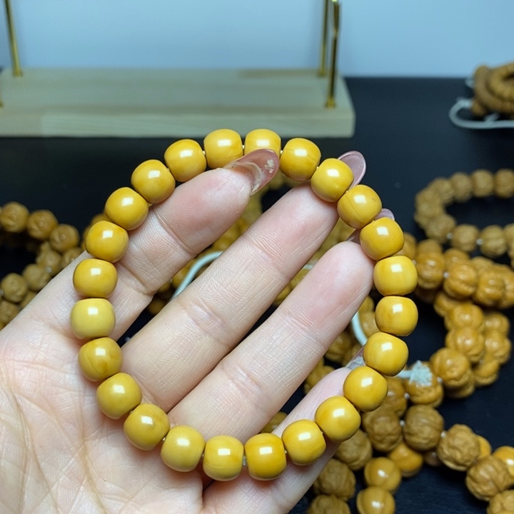 猴头核桃手串猴头