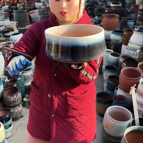 口26高14瑕疵盆子。