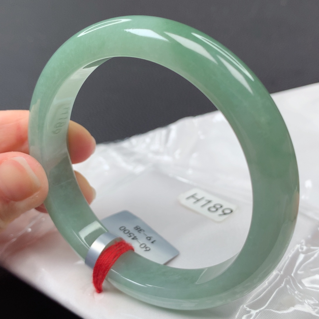 【闪购商品】翡翠手镯未镶嵌65号正圈