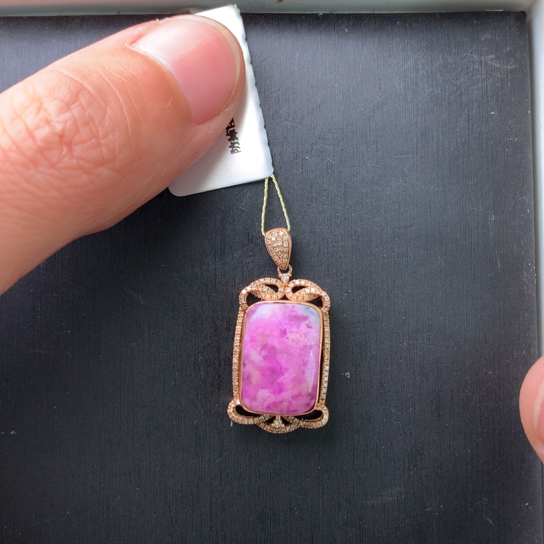 苏纪石（舒俱来）18K金镶嵌吊坠