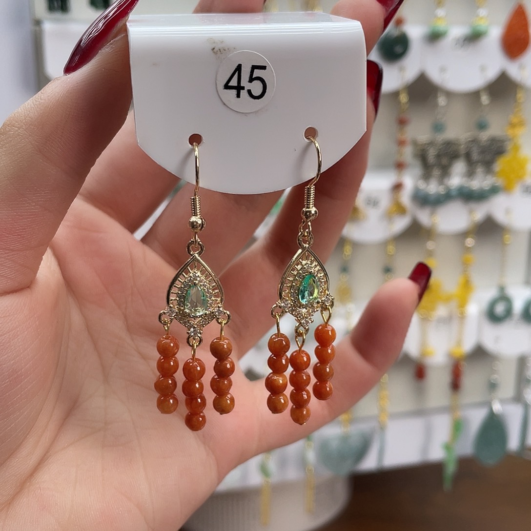 翡翠未镶嵌耳饰45