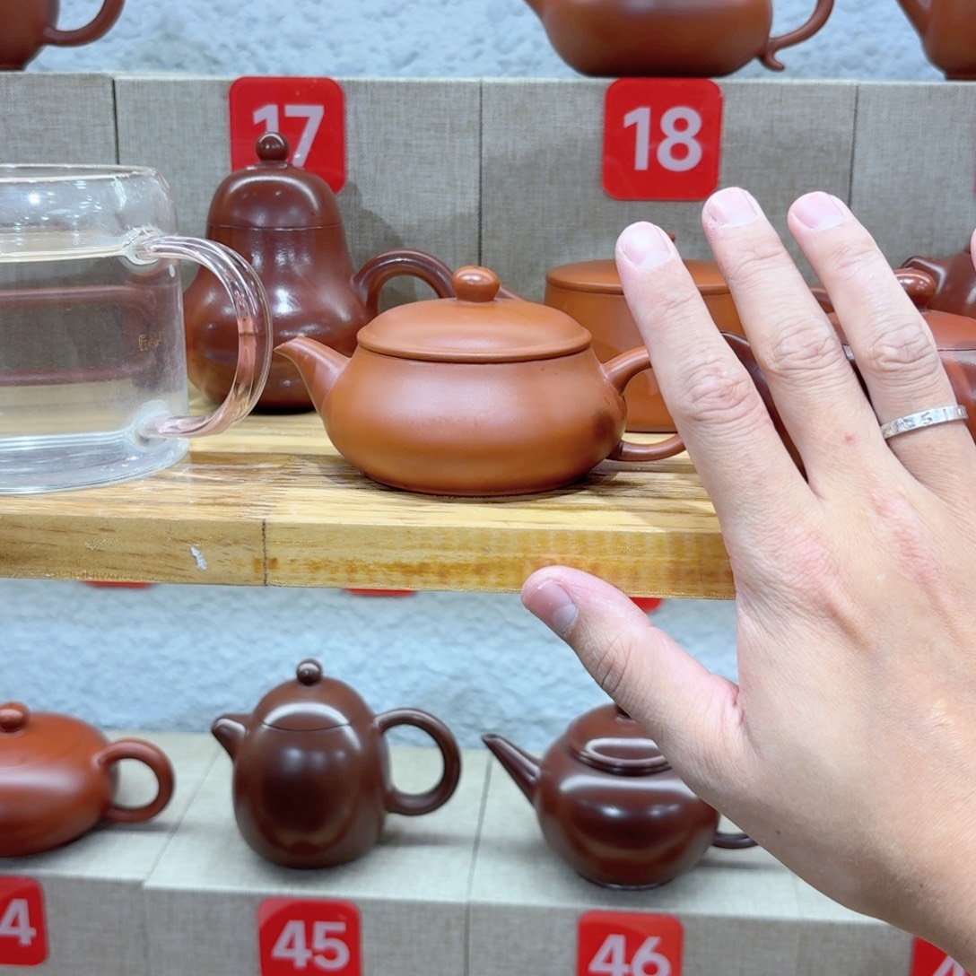 普***脚茶壶紫砂全品，两把，直接拍