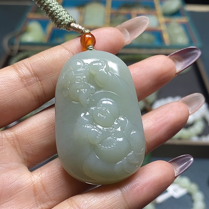 和田玉未镶嵌颈饰