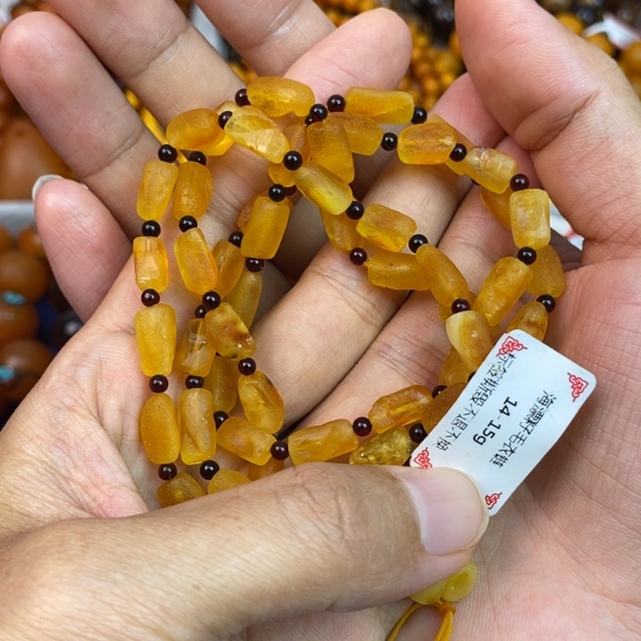 琥珀未镶嵌珠宝奇石