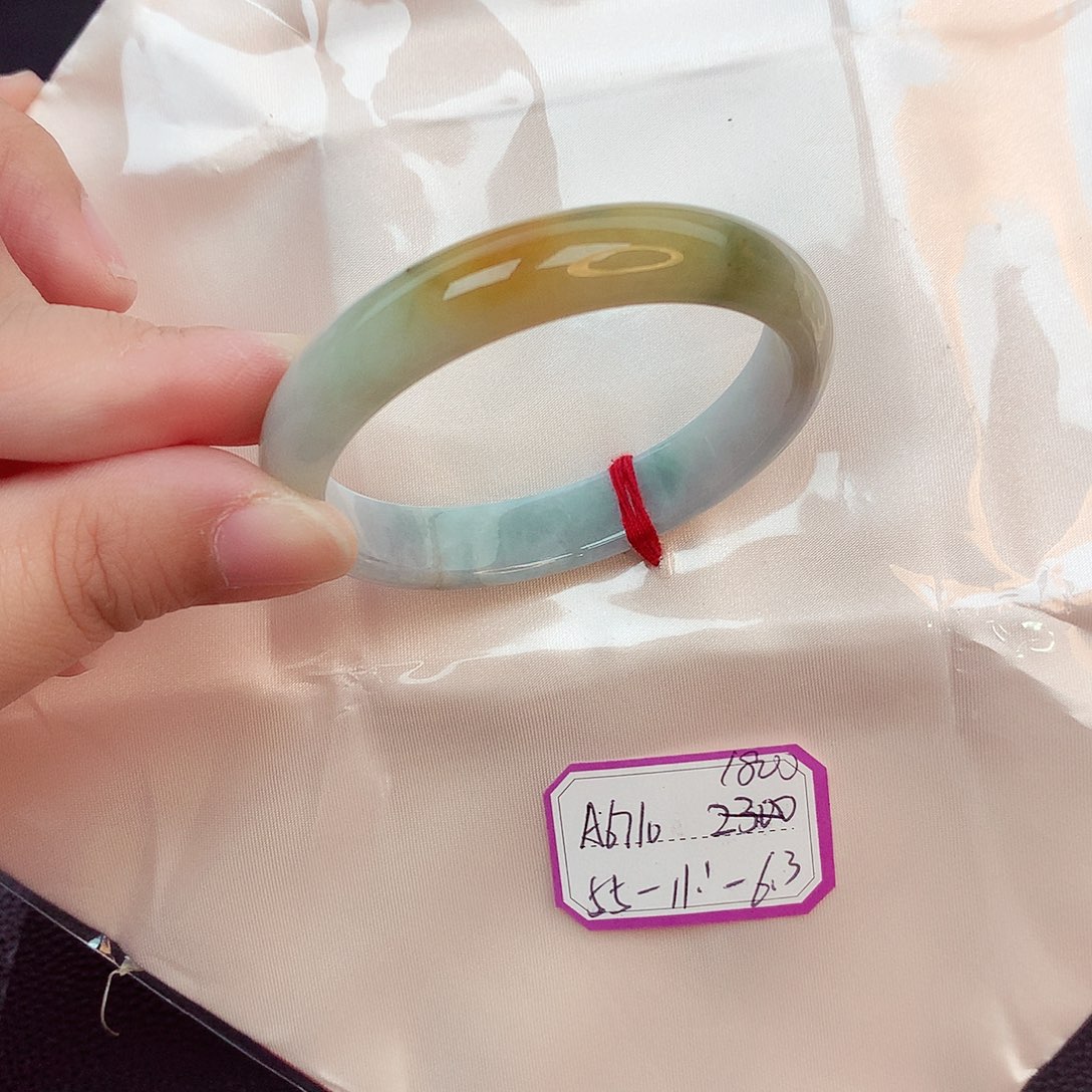 翡翠手镯未镶嵌天然缅甸翡翠A货