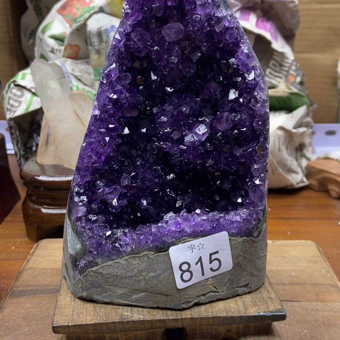 紫晶天然水晶摆件未镶嵌