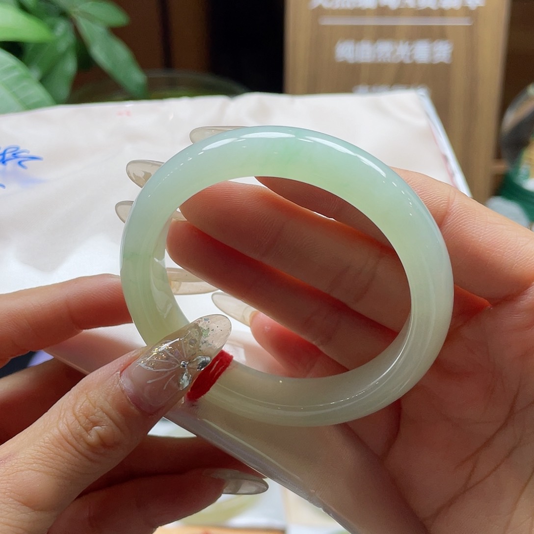 翡翠手镯未镶嵌169 号链接