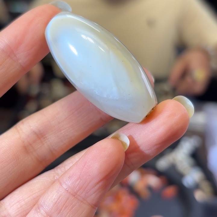 未镶嵌颈饰玛瑙/玉髓