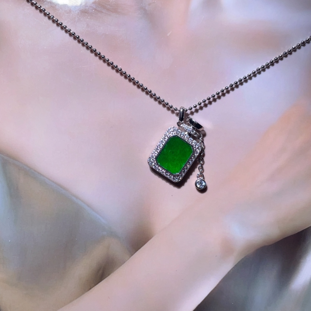 翡翠银S925镶嵌颈饰