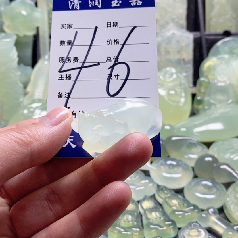 【闪购商品】合金蛇纹石玉颈饰楠*