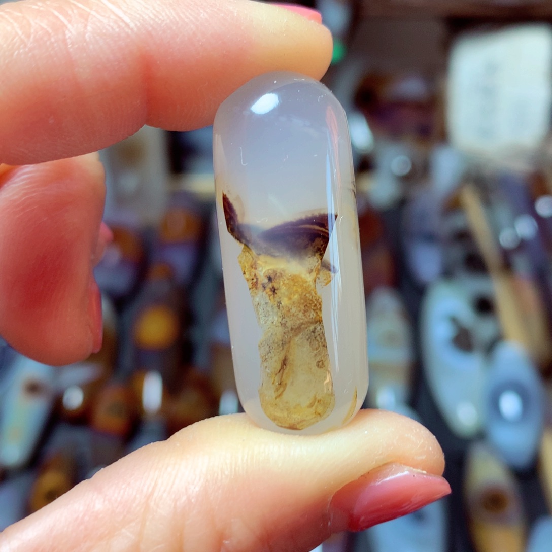 玛瑙/玉髓颈饰未镶嵌