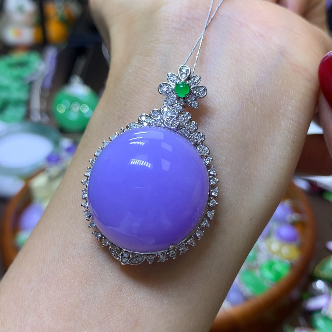 【闪购商品】翡翠颈饰18K金镶嵌翡翠