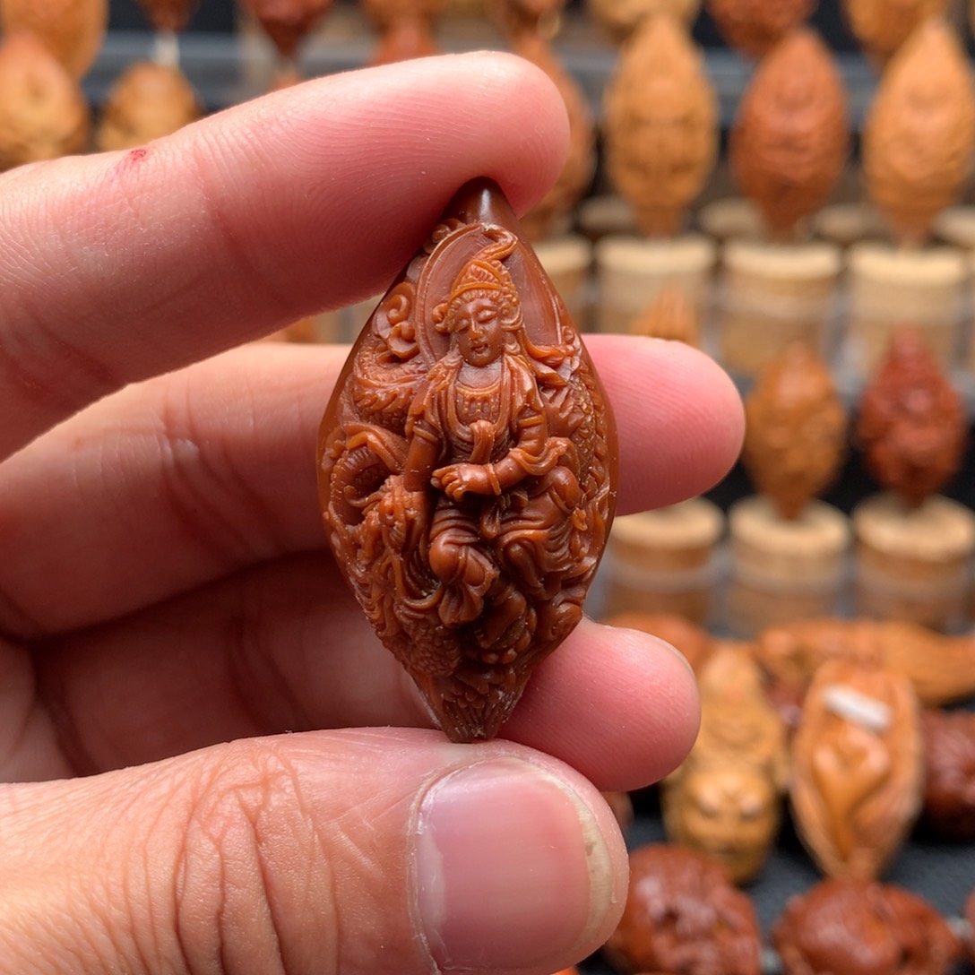 橄榄核吊坠橄榄核