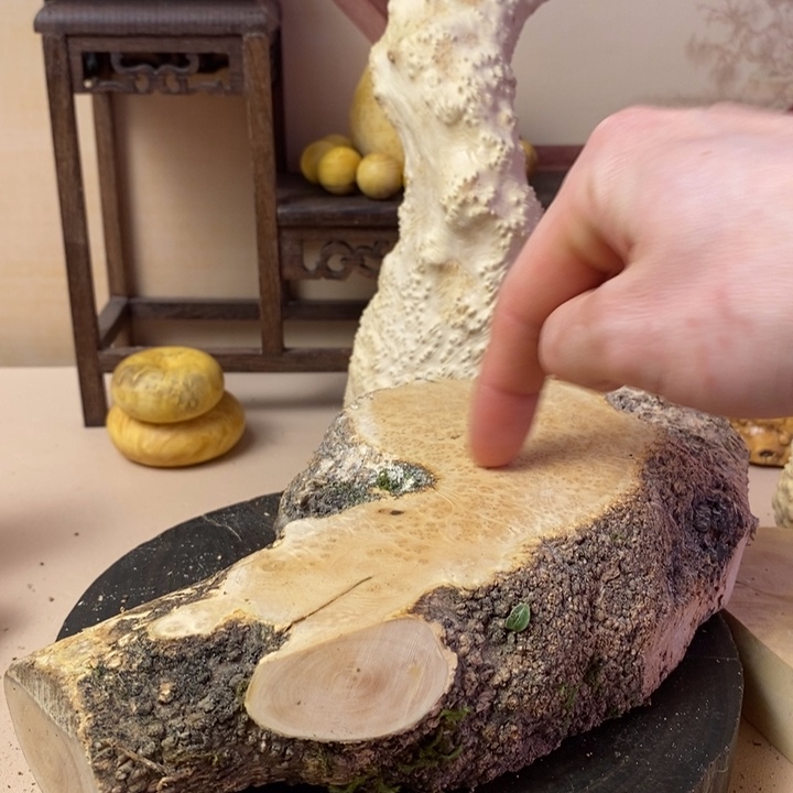 香榧木雷****s黄杨木手把件