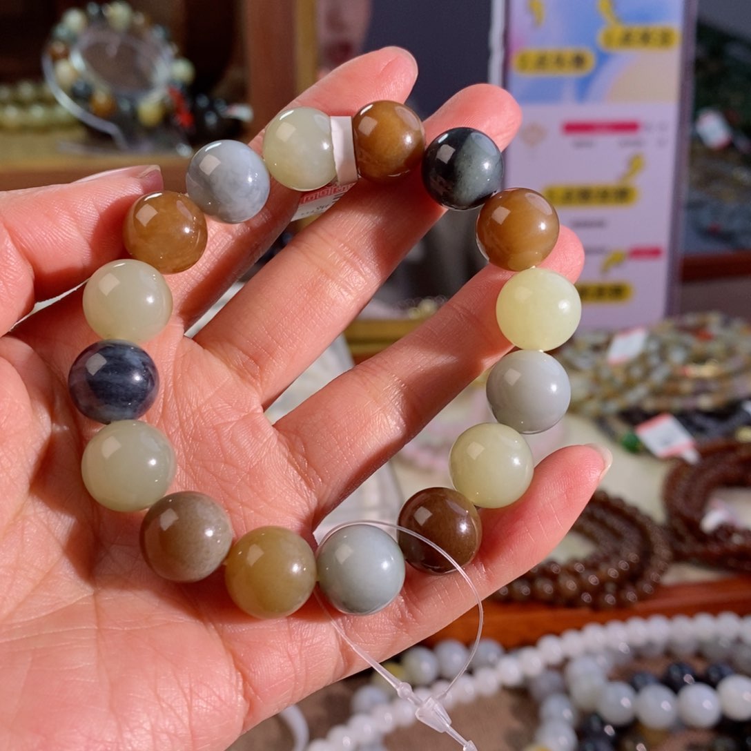 和田玉手串多样性拍一发一未镶嵌