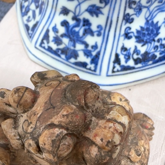 摆件跋*君g f f v h v h b h j j