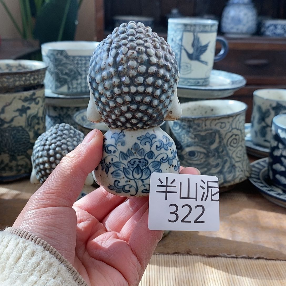 手工手绘青花陶瓷