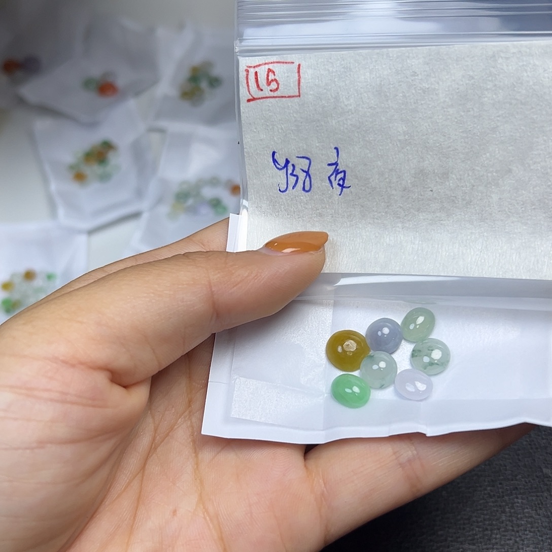 夜***星定制翡翠未镶嵌翡翠