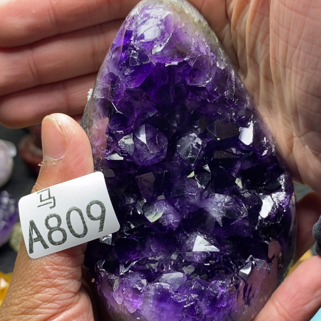 水晶大型摆件（非配饰）未镶嵌