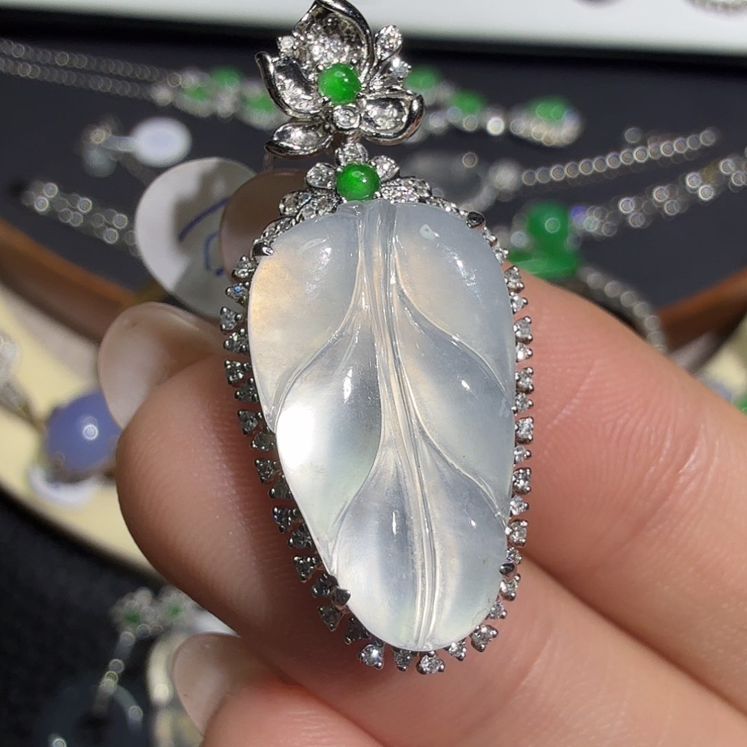 翡翠18K金镶嵌吊坠(不含链)