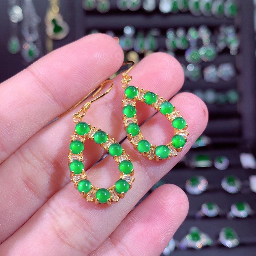 翡翠戒指未镶嵌翡翠