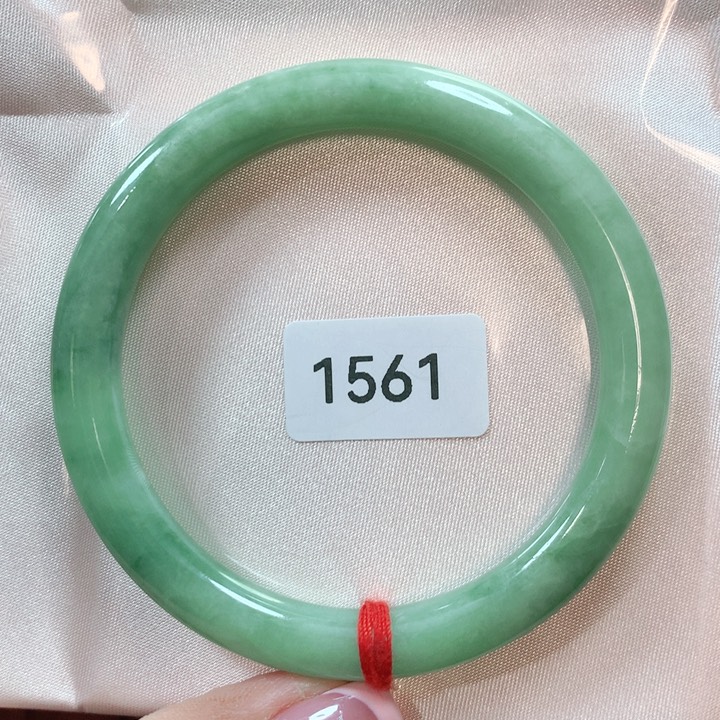 翡翠手镯未镶嵌天然翡翠手镯56