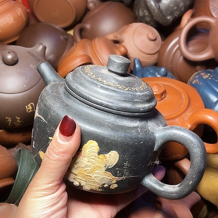 手工制作宜兴紫砂茶壶