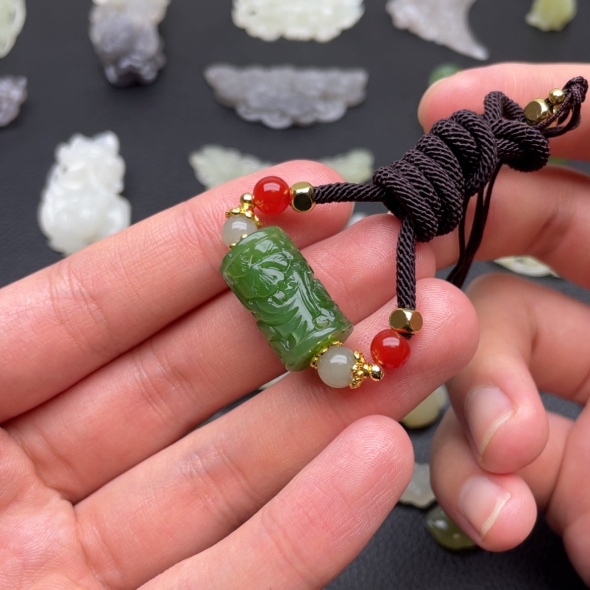 【闪购商品】和田玉颈饰未镶嵌3**C