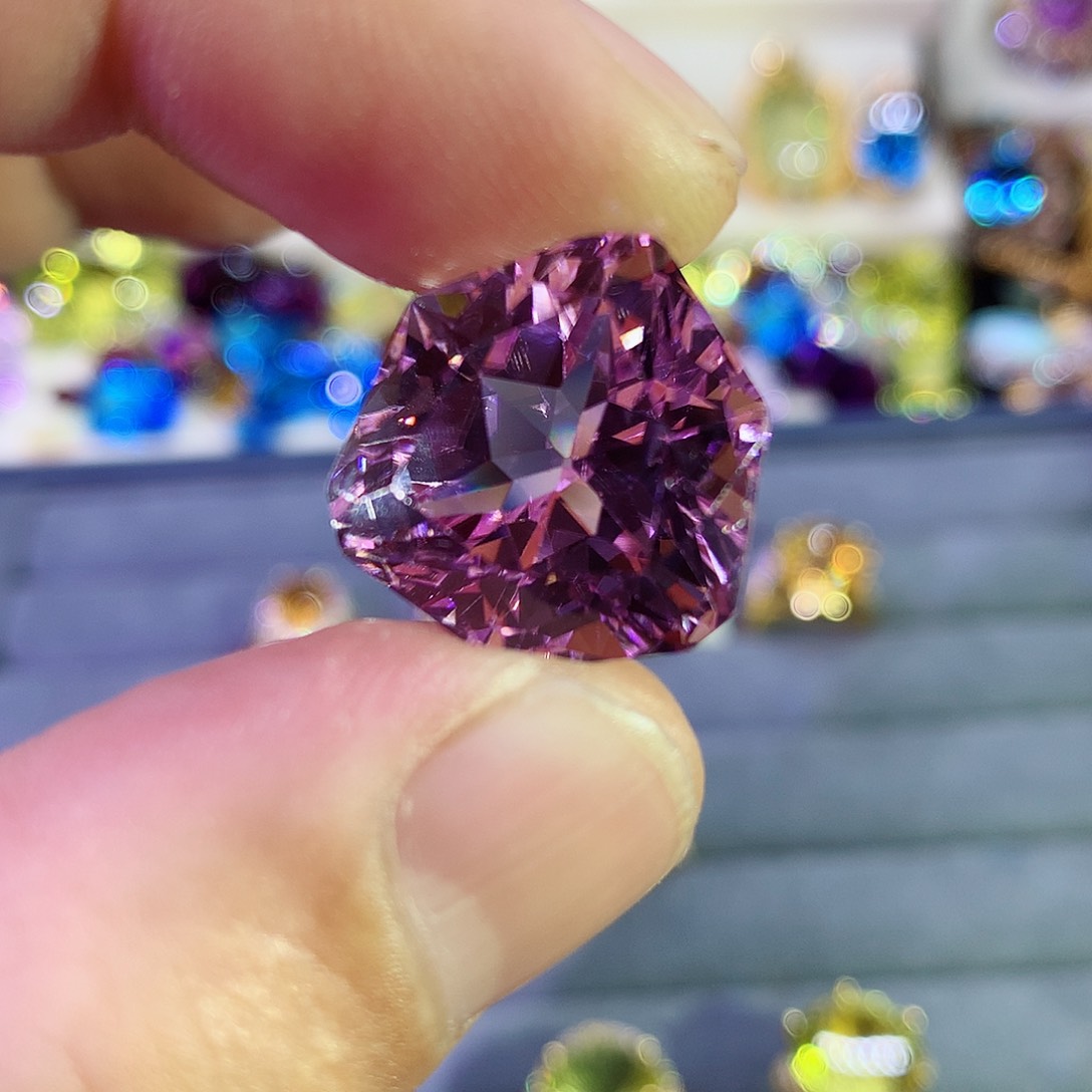 裸石锂辉石未镶嵌霖