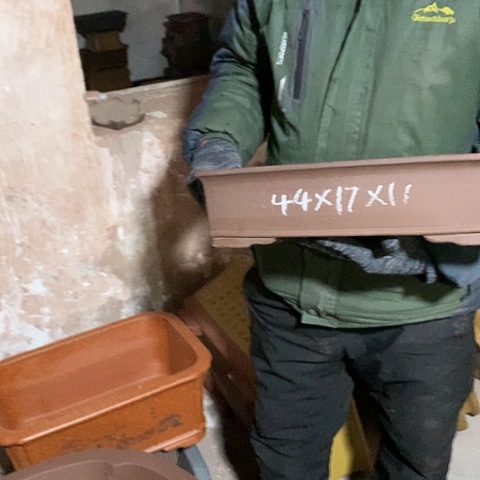 紫砂花盆手工制作