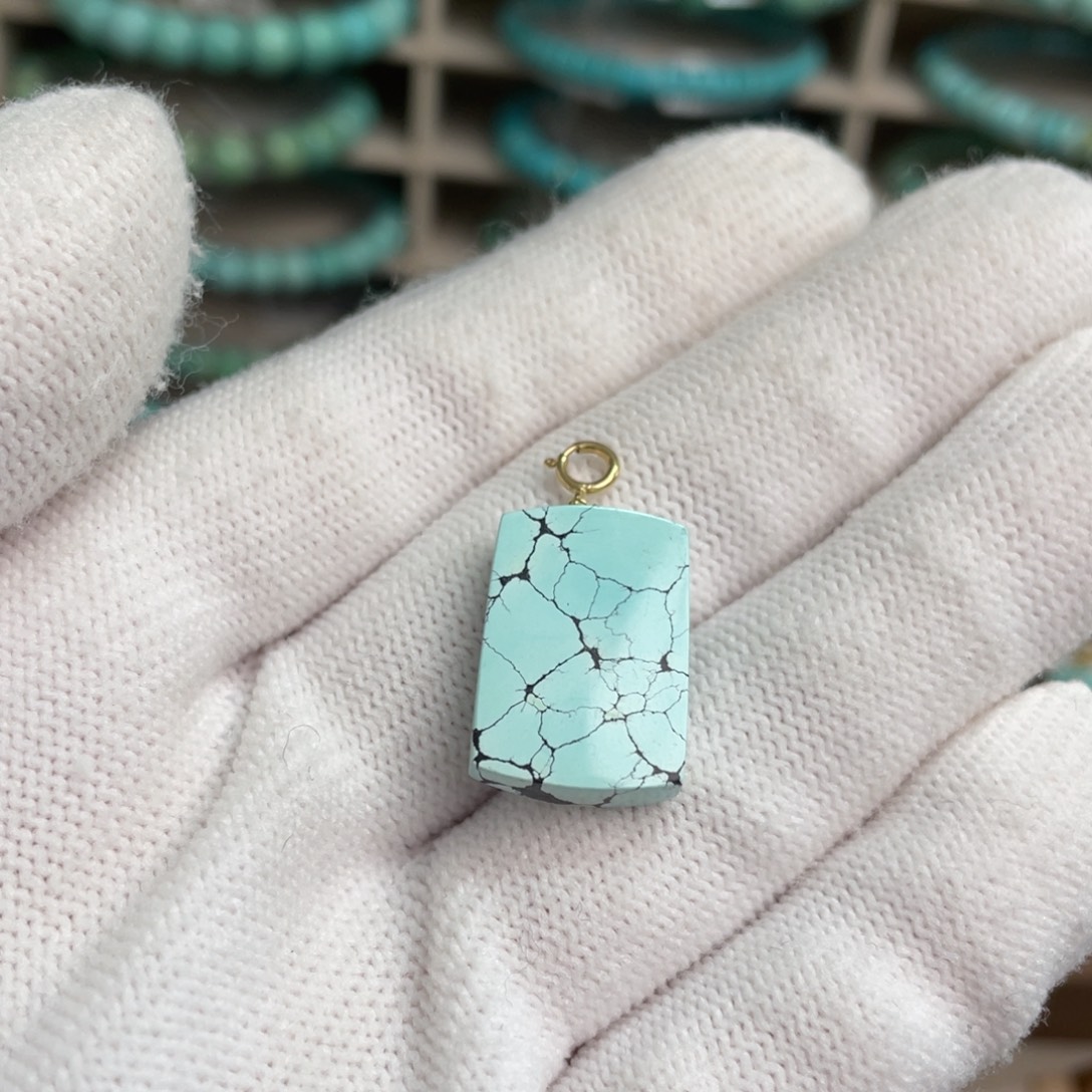 绿松石18K金镶嵌福利特色无事牌4