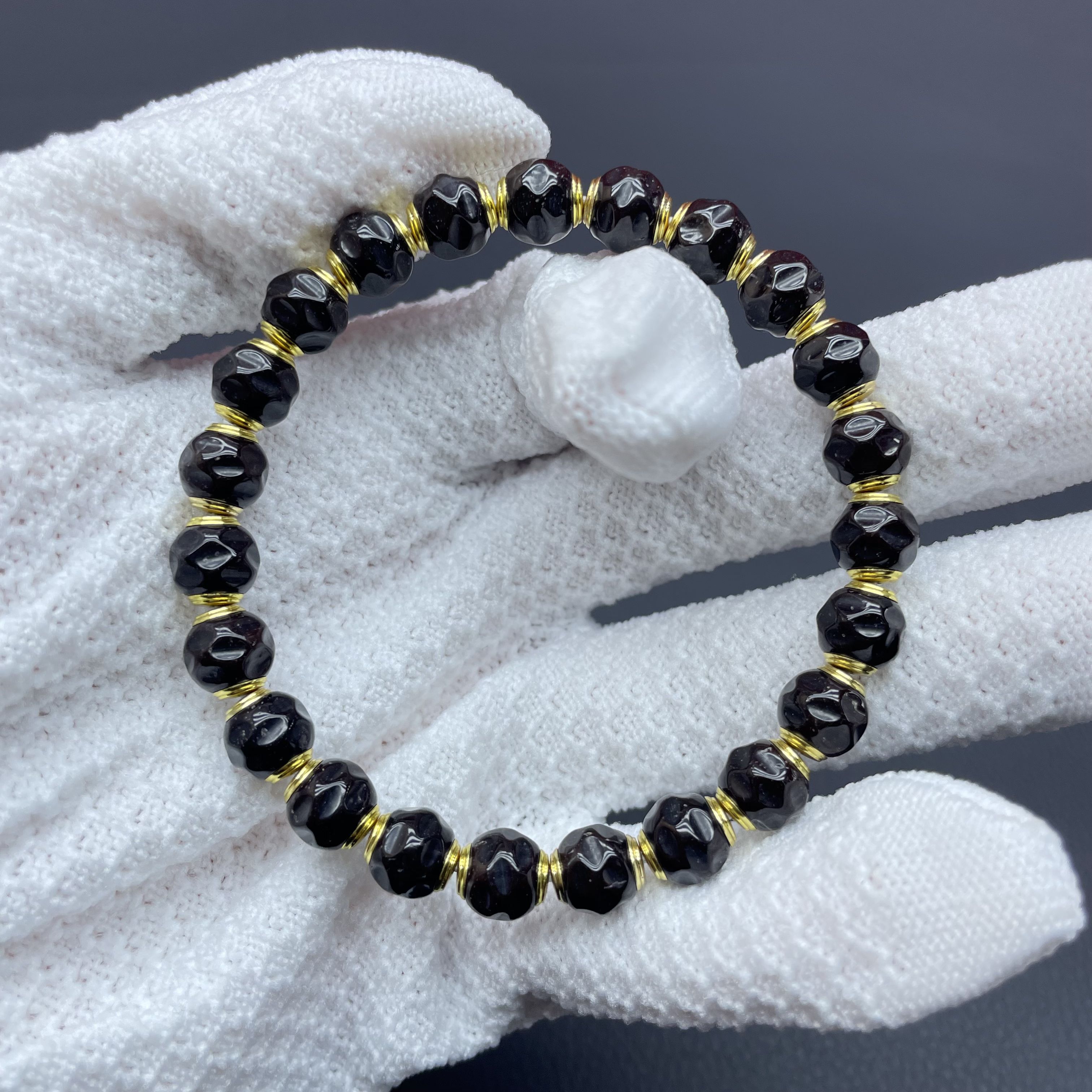 F020印尼原色原生态椰蒂雕刻无相奶酪战甲镶嵌手串