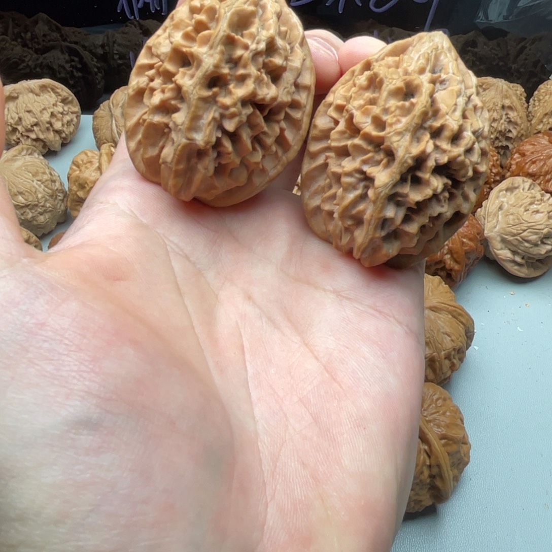 核桃把件42招财鼠