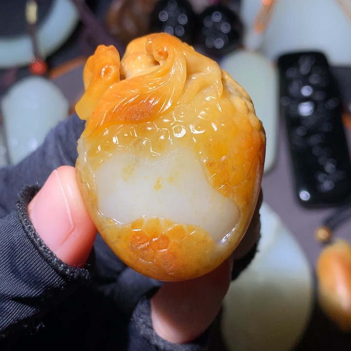 云***川和田玉未镶嵌挂件