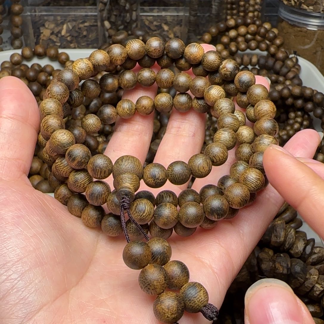 沉香手串热****网多圈0.8规格海南流油王25.7克老料