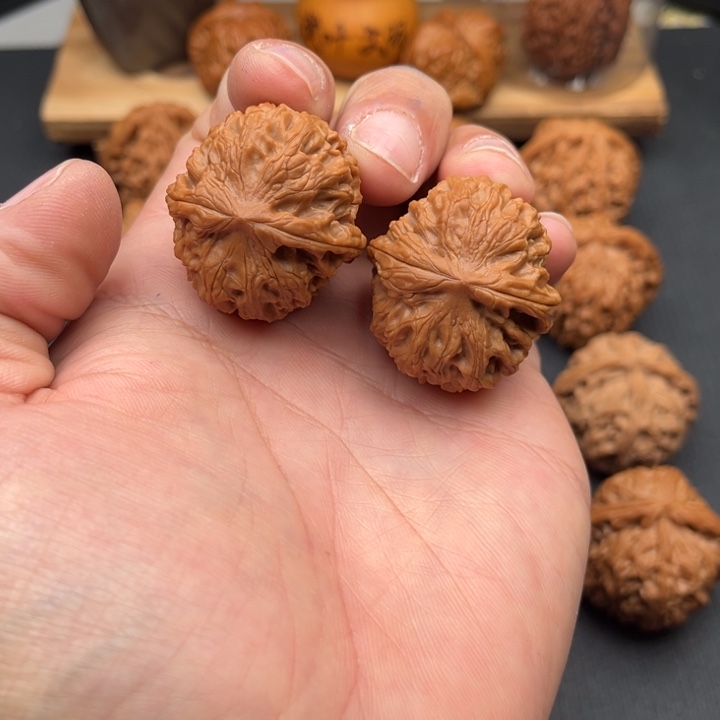 闹***鬼把件文玩核桃龙眼33